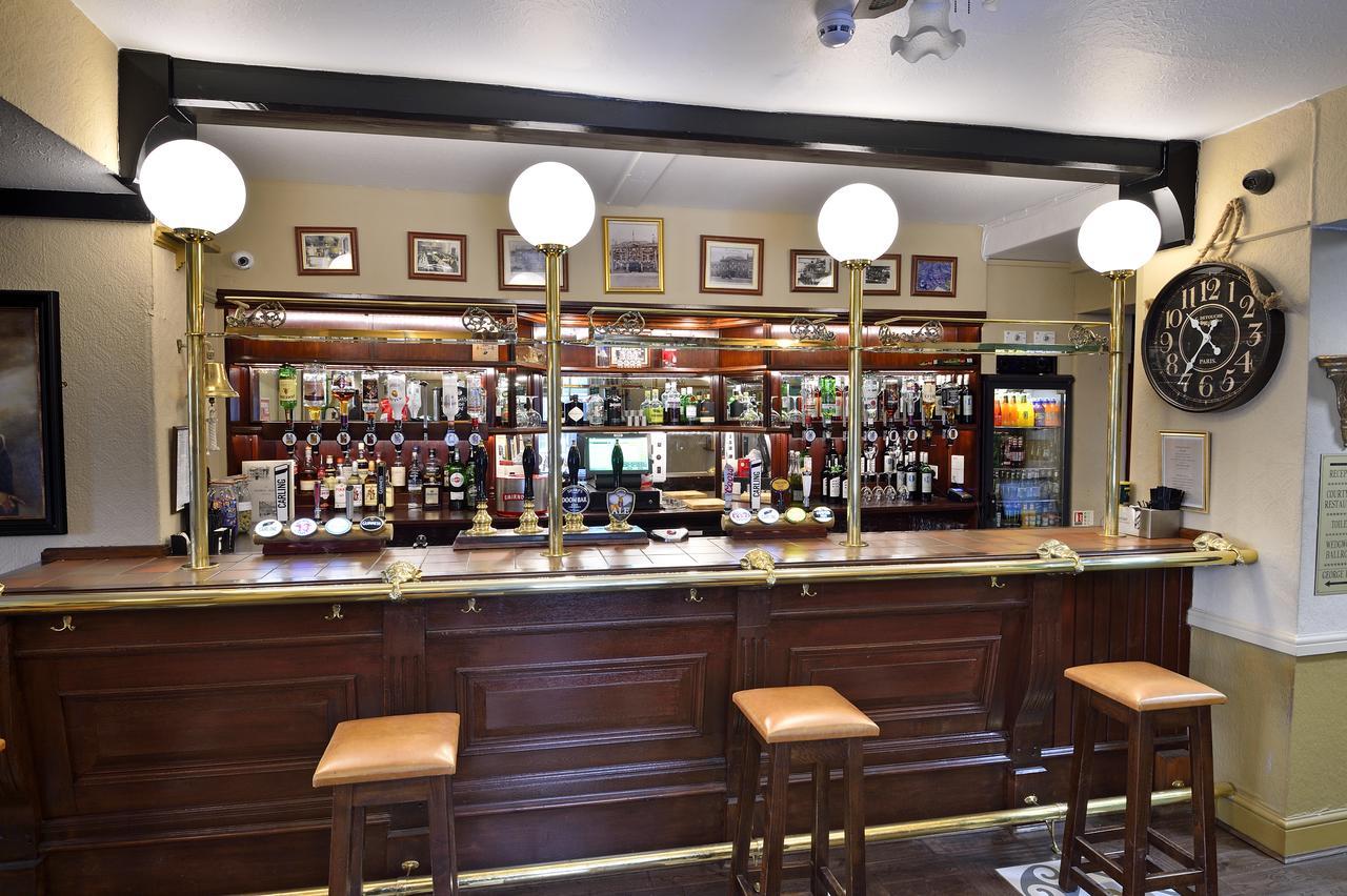 The George Hotel Crewkerne Exterior foto